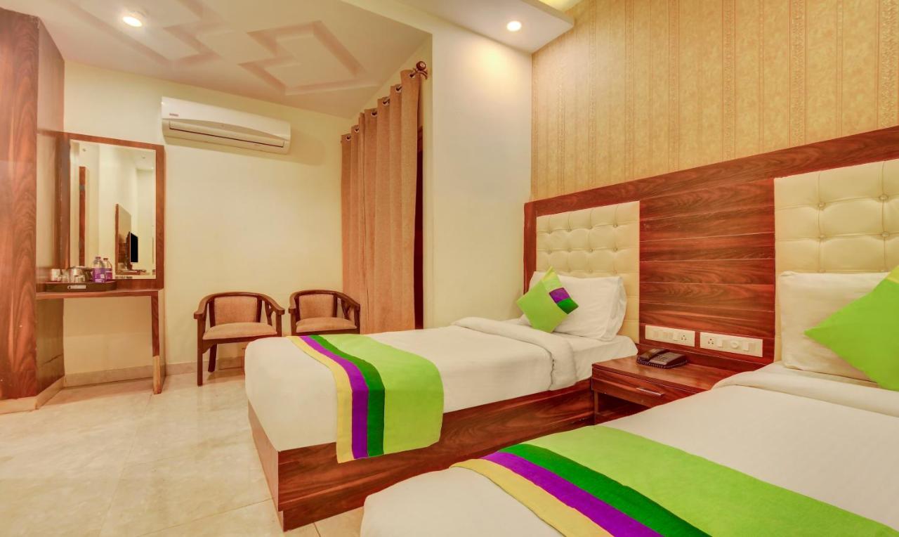 Hotel Treebo G K Residency Near Dehradun Railway Station Esterno foto
